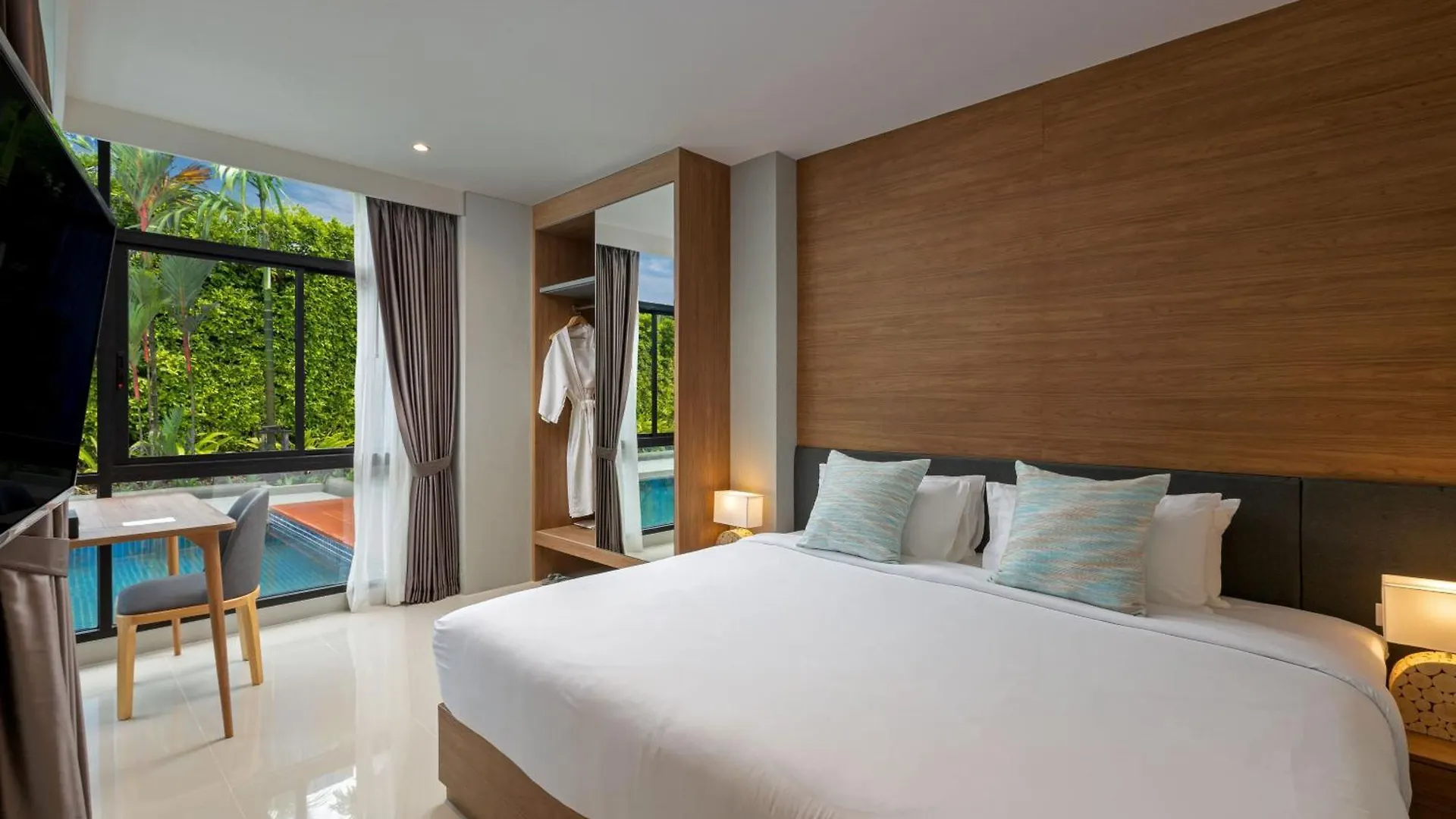 Wyndham Garden Naithon Phuket Hotel Nai Thon Beach