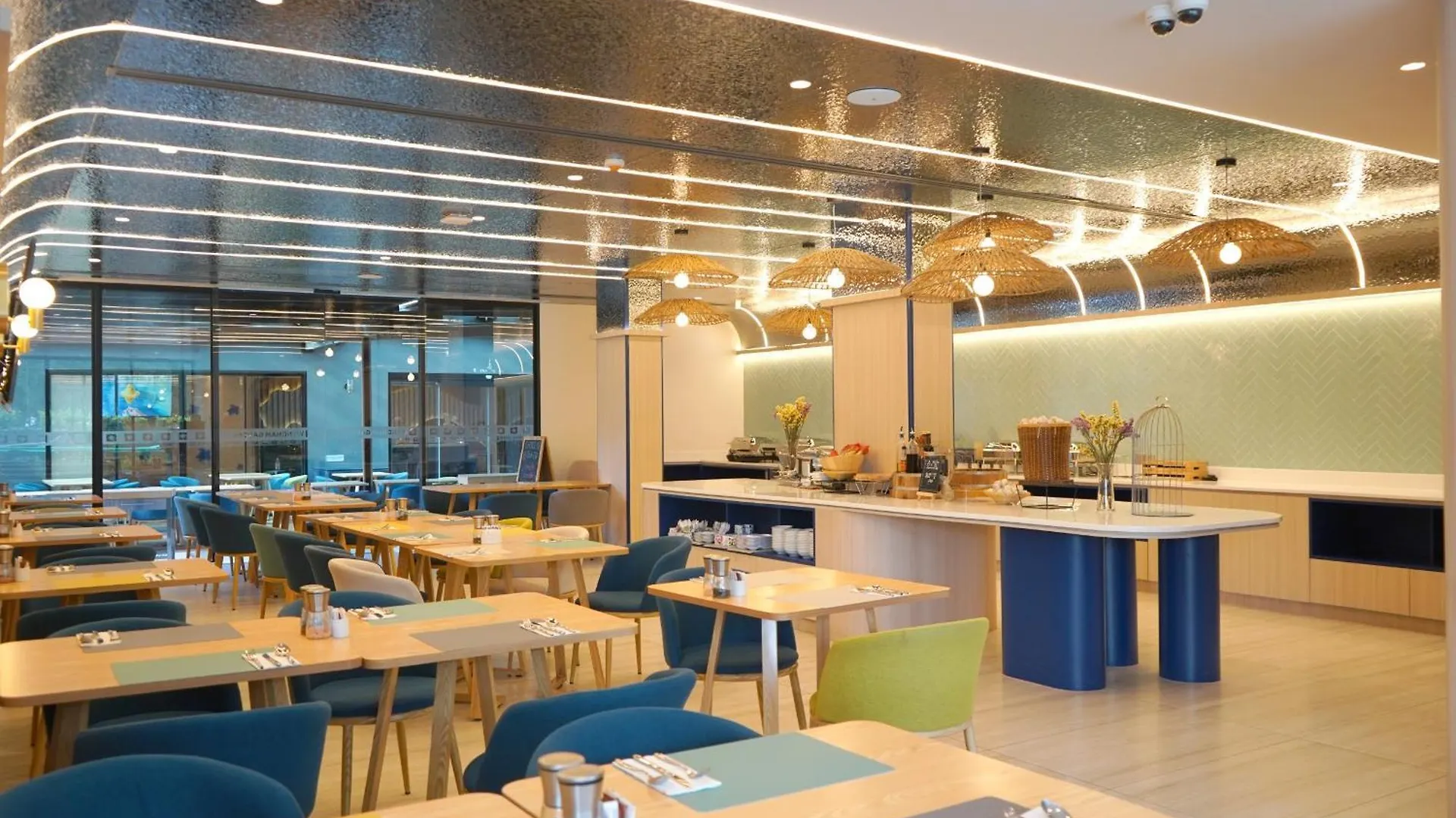 Wyndham Garden Naithon Phuket Hotel
